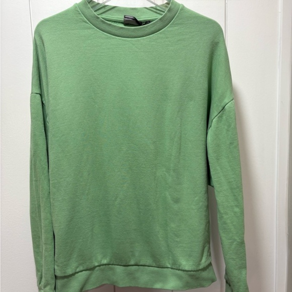 Asos Design Womens Crew Neck Green Sweatshirt  Size Large